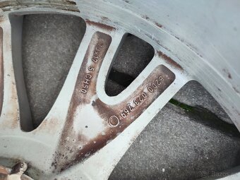 Renault - 2