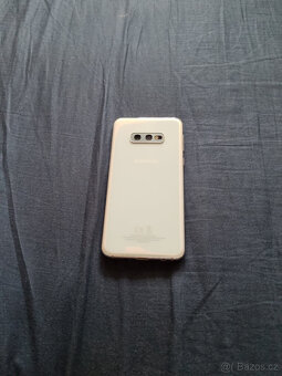 Samsung Galaxy S10e - 2