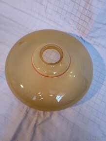 Staré stínidlo na ptrolejovou lampu - 2