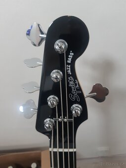 Prodám baskytaru Fender squier deluxe active V - 2