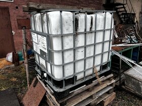 IBC nádrž 1000l - 2
