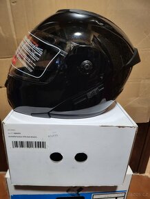 Prodám úplně novou výklopnou helmu na motorku Orz v.M56-57cm - 2