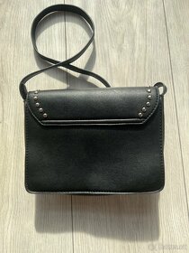 Černá crossbody - 2