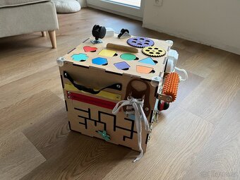 Montessori didaktická kostka - 2