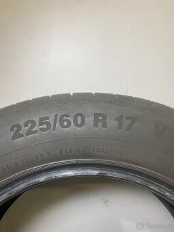 225/60R17 - 2