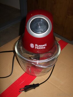 RUSSELL HOBBS DESIRE SEKÁČEK POTRAVIN - 2