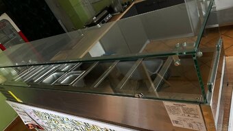 Saladeta, vitrina - 2