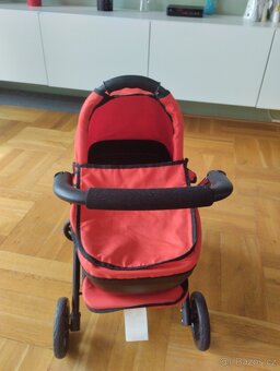 Kočárek pro panenky - 2
