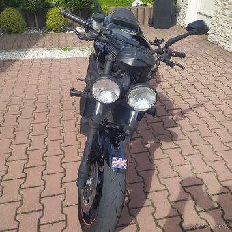 Prodám Triumph 955 i speed - 2