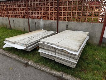 Betonový plot - štípaný kámen - jednostranný - 2