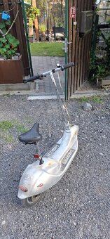 Elektro skutr na ND - 2