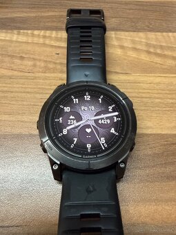 Garmin epix Pro (Gen 2) Glass - 51 mm - Gray / Black Silicon - 2