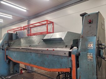 Ohybacka plechu XONM 2000/2A/4 - 2