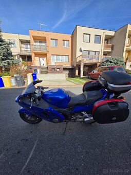 Honda cbr 1100xx super Blackbird - 2