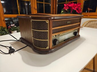 Gramoradio Hyundai - 2