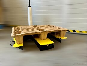 Ovinovací stroj na MiNi PALETY euro 1/2 & 1/4 - 2