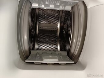 Pračka AEG s vrchním plněním a párou - 2