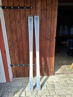 Sjezdové lyže +boty - 2