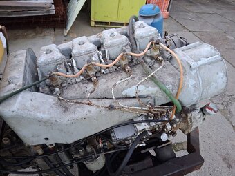 Motor slavia 4s90 - 2