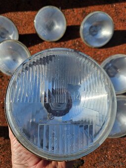 Trabant t601 přední paraboly-světla - 2