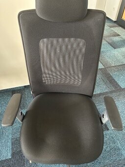 Kancelářská židle - 2