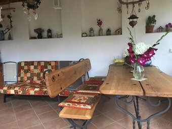 Hroší posezení - 2