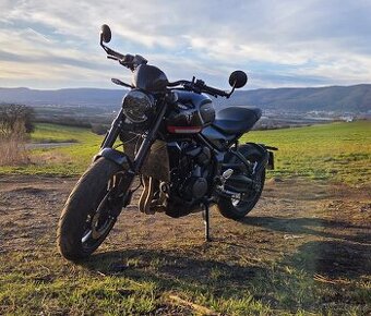 Triumph Trident 660 - 2