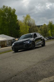 Pronájem Audi RS3 - 2