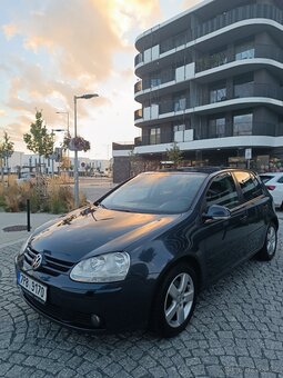 Volkswagen Golf 5 DSG - 2