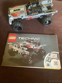 Lego 42090 Technic - Útěk v teréňáku - 2