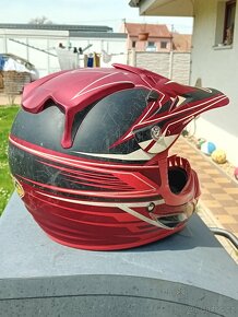 Motokrosová helma - 2