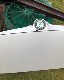 skoda fabia 2 II roomster kapota houbna 06-10 bila - 2