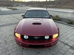 Ford mustang GT 4.6 V8, manual - 2