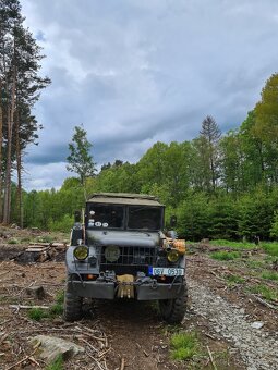Dodge m37 s navijákem - 2
