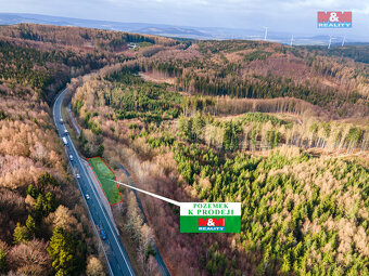 Prodej komerčního pozemku, 900 m², Gruna - 2