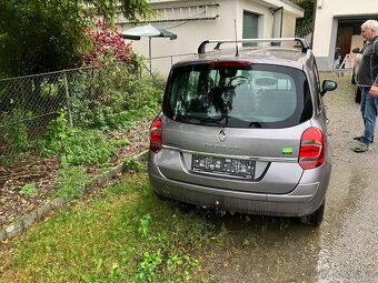 Renault modus grand 1.2 74 kW 2011 - 2