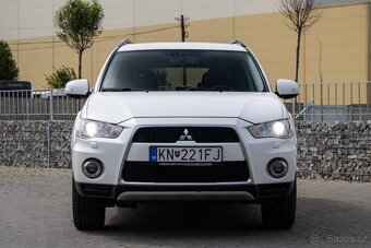 Mitsubishi Outlander 2.2 DI-D TC-SST Instyle - 2