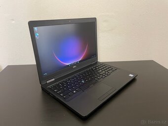 Dell Latitude 5590 i5 / 8GB / 256GB SSD / Win11 Pro - 2