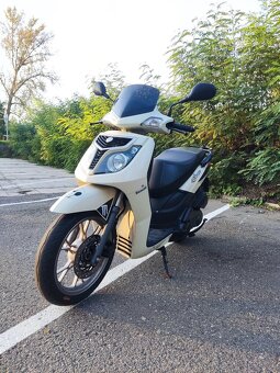 Skútr 125 11kw Benelli - 2