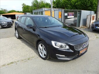 Volvo V60 1,6 D DIGI AC NAVI SERVIS 1.M - 2