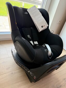 Autosedačka Britax Romer Dualfix 5Z Vario Base 5Z Bundle - 2