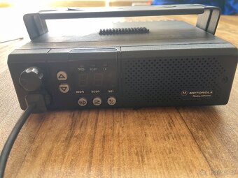 Vysílačka - radiostanice Motorola - 2