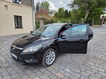 Ford Focus 1.6 Ti (2008), 85 kW - 2