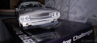 1:18 dodge challenger kowalski od amc - 2