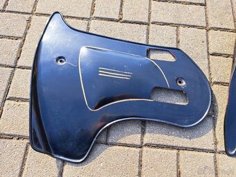 Boční kryty motoru JAWA 250/350 - 2