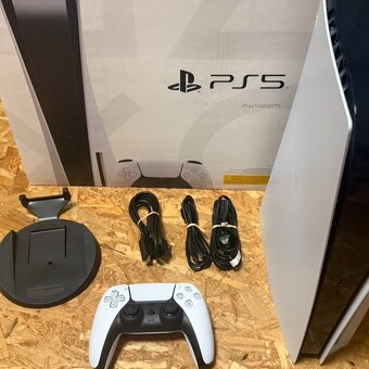 PlayStation 5 - 2