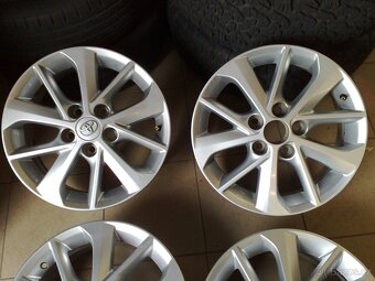 alu kola toyota 5x114,3 r16 original toyota auris,corolla - 2