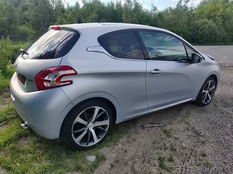 Peugeot 208 1.6 VTi - 2