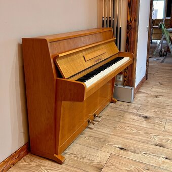 Pianino August Förster, světlý dub - 2