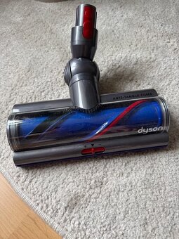 Dyson V15 Detect Absolute – bezdrátový vysavač - 2